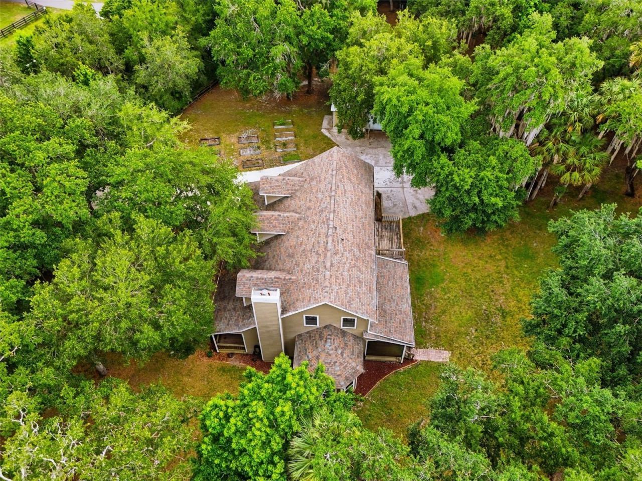 381 N Jungle Road, Geneva, FL 32732 Photo