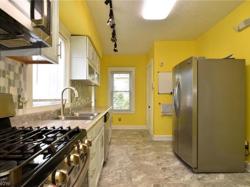 9817 Cudell Avenue, Cleveland, OH 44102 Photo 5