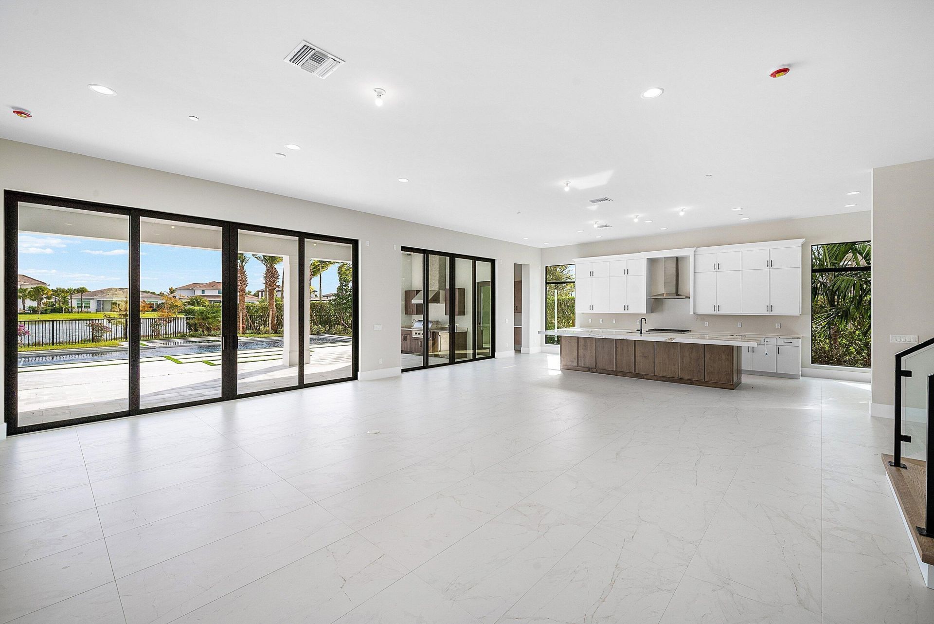 9109 Coral Isles Circle, Unit {Lot 86}, Palm Beach Gardens, FL 33412 Photo