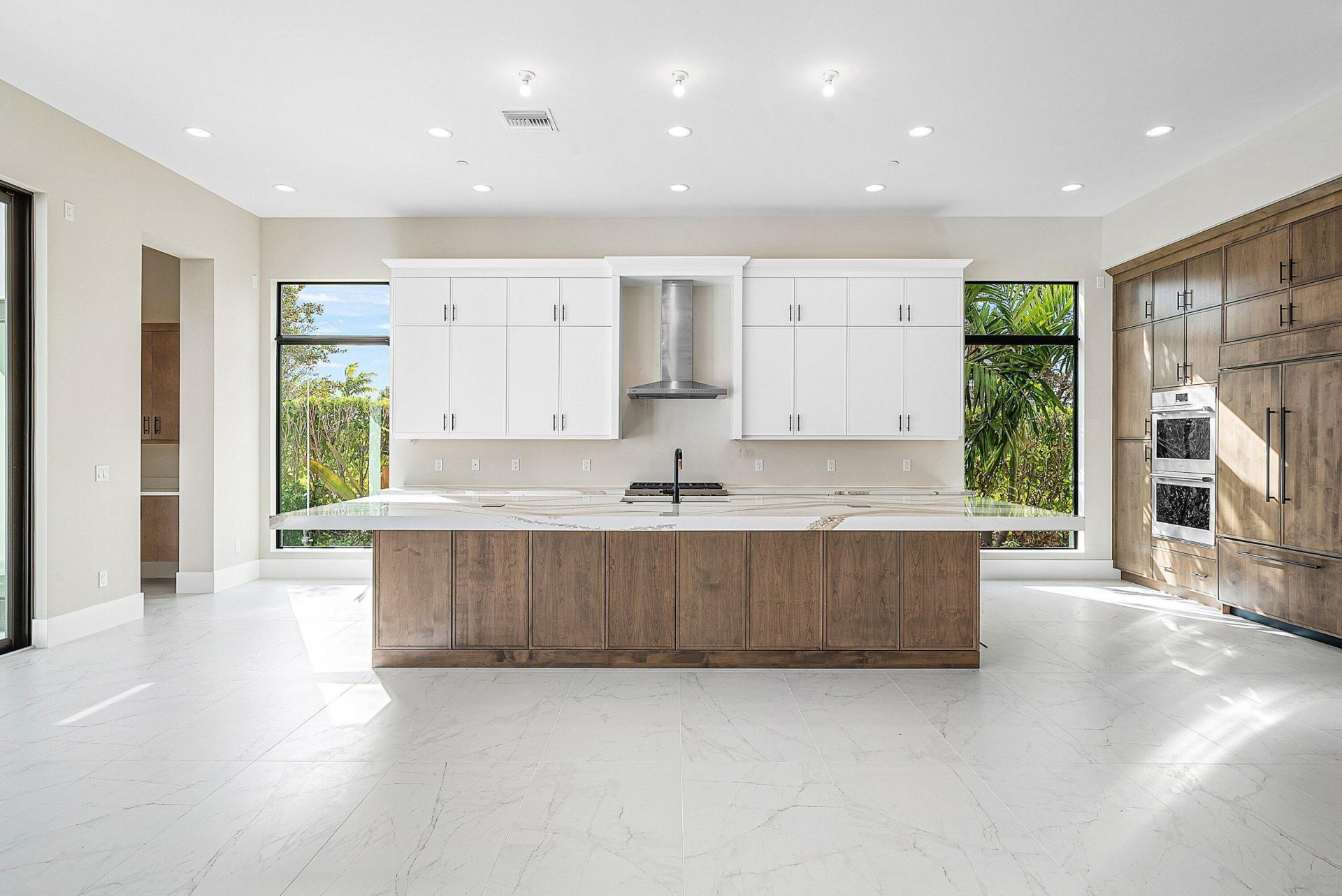 9109 Coral Isles Circle, Unit {Lot 86}, Palm Beach Gardens, FL 33412 Photo