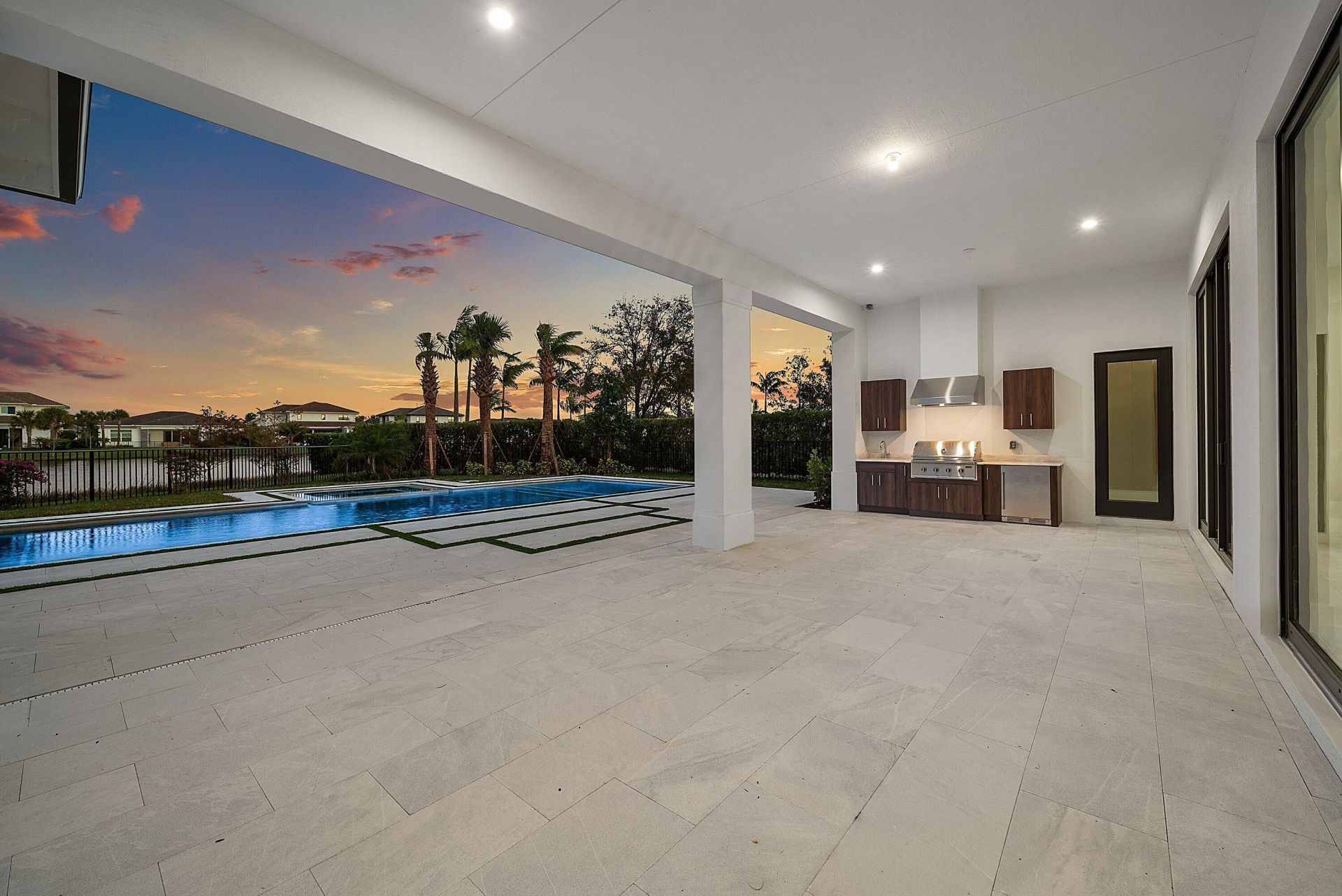 9109 Coral Isles Circle, Unit {Lot 86}, Palm Beach Gardens, FL 33412 Photo