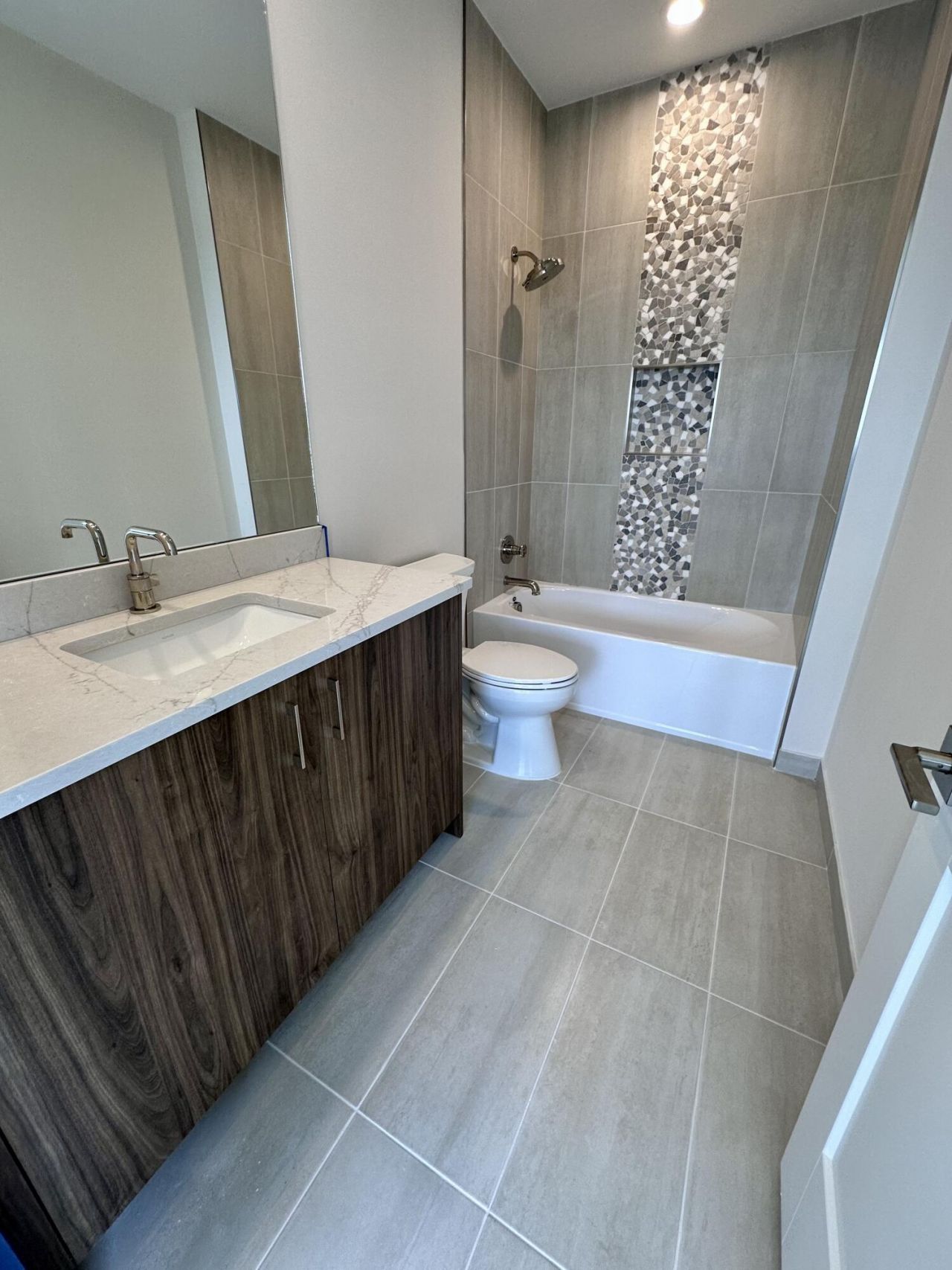9109 Coral Isles Circle, Unit {Lot 86}, Palm Beach Gardens, FL 33412 Photo