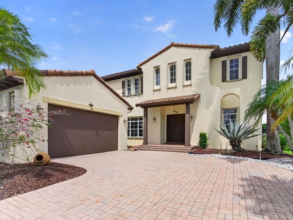 7213 NW 123rd Avenue, Parkland, FL 33076