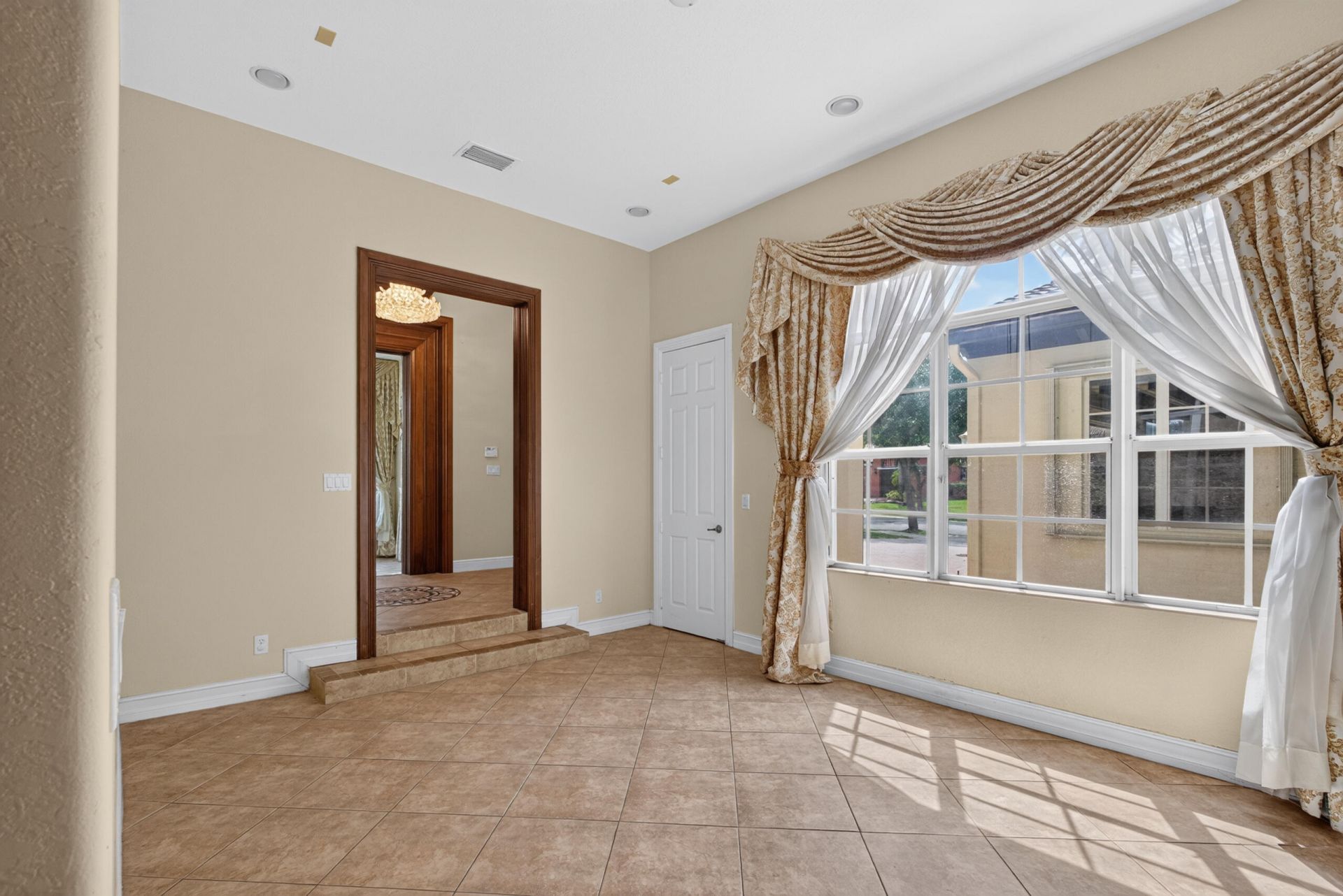 7213 NW 123rd Avenue, Parkland, FL 33076 Photo