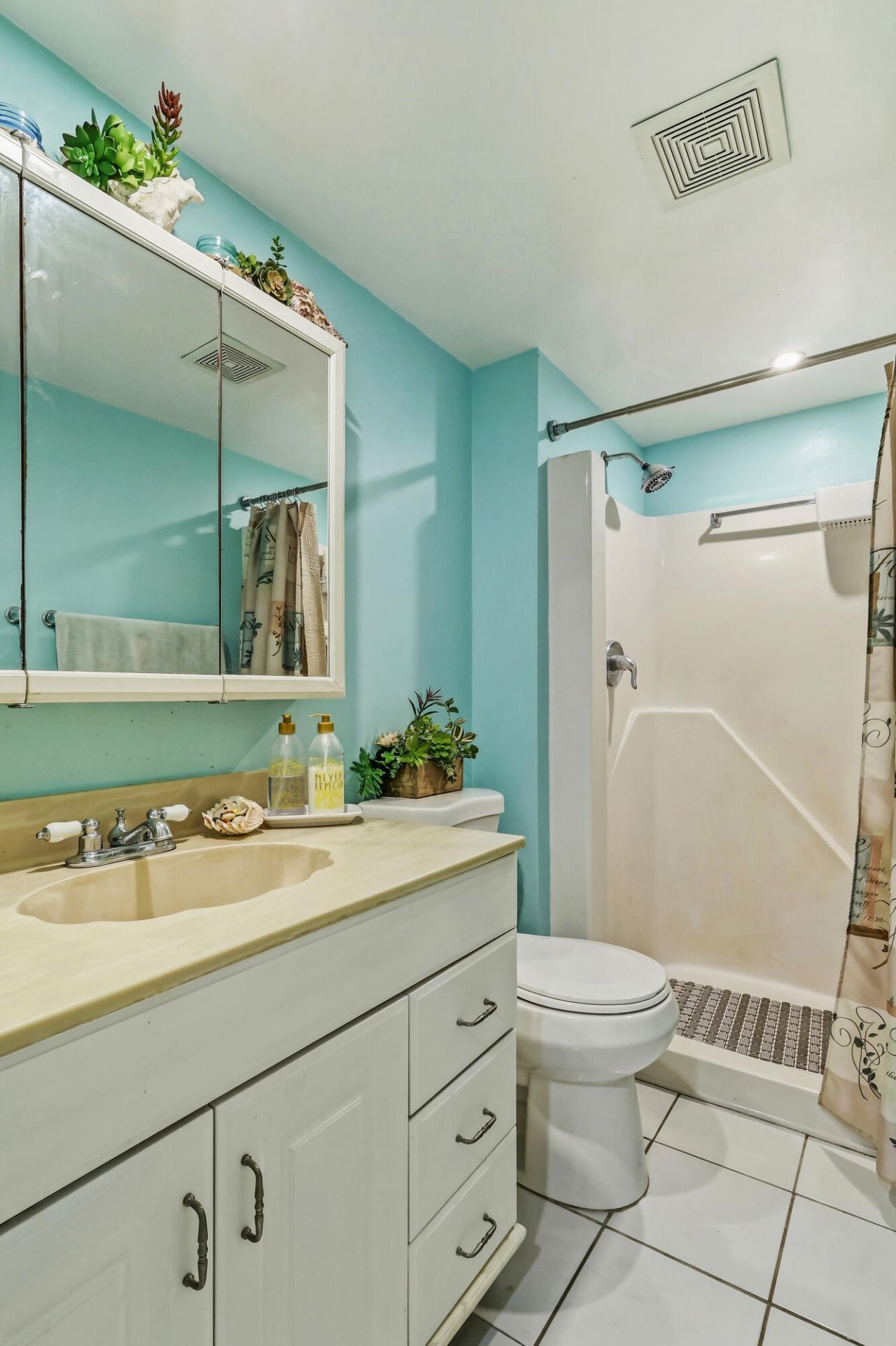 215 Lake Carol Drive, West Palm Beach, FL 33411 Photo