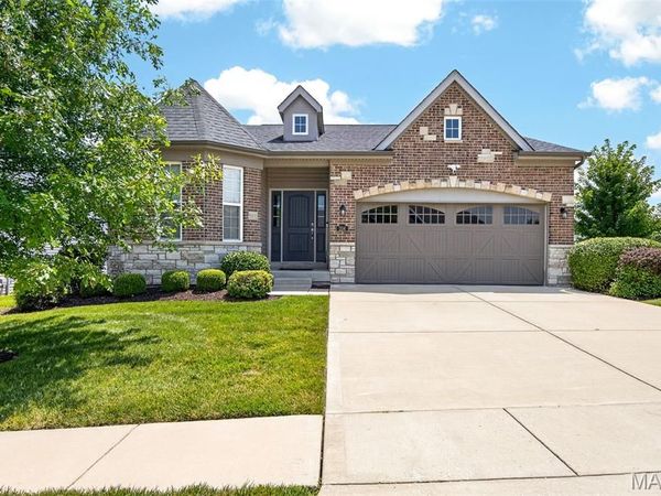 206 Partinico Place, St Peters, MO 63376