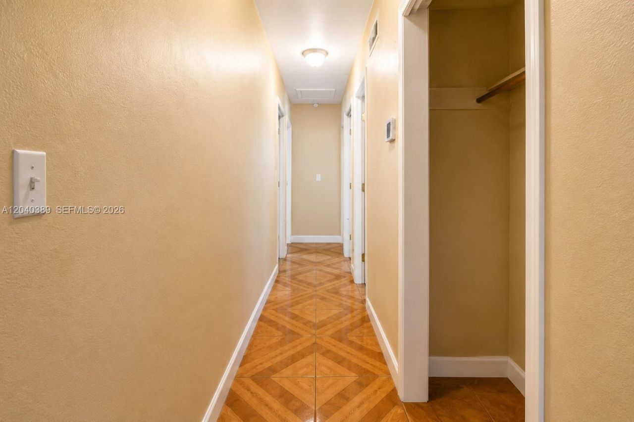 2950 NW 173rd Ter, Miami Gardens, FL 33056 Photo