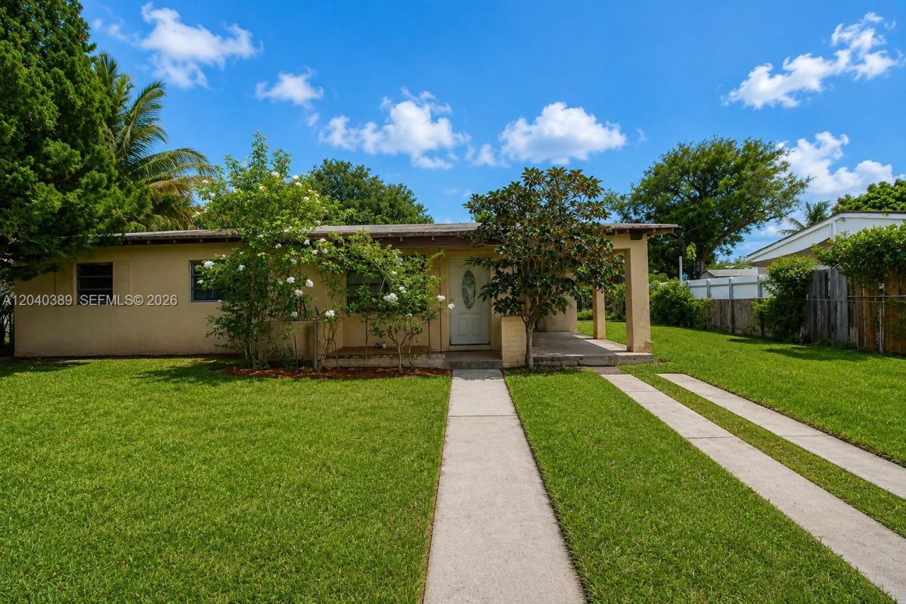 2950 NW 173rd Ter, Miami Gardens, FL 33056 Photo