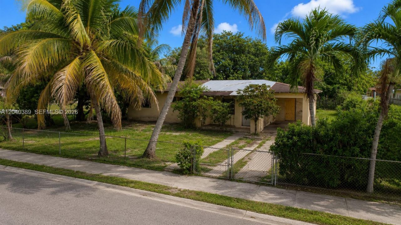 2950 NW 173rd Ter, Miami Gardens, FL 33056 Photo