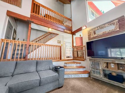 636 Pineleaf Drive, Meadow Valley, CA 00000 Photo