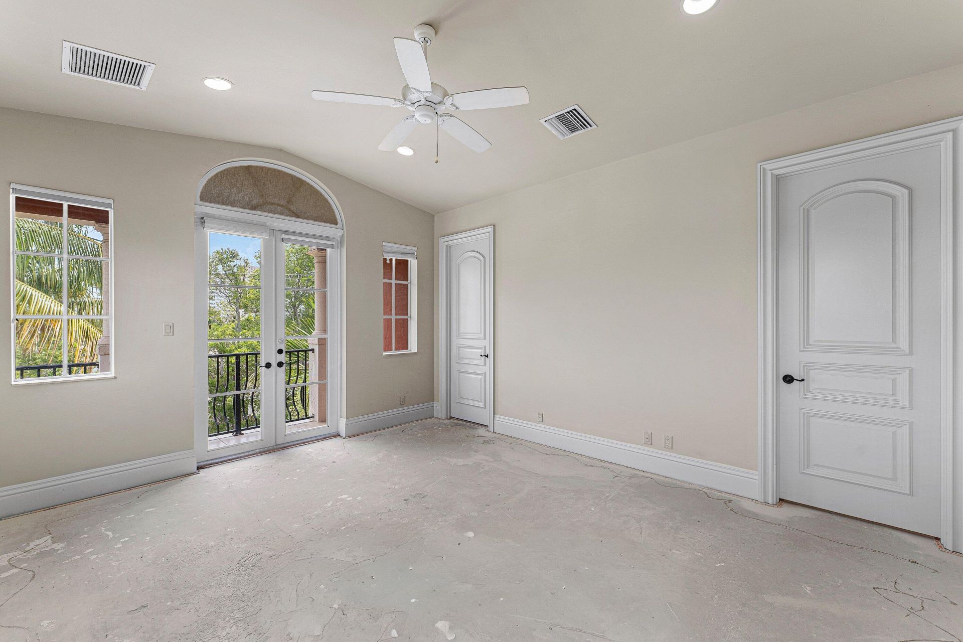 453 NE 19th Avenue, Deerfield Beach, FL 33441 Photo