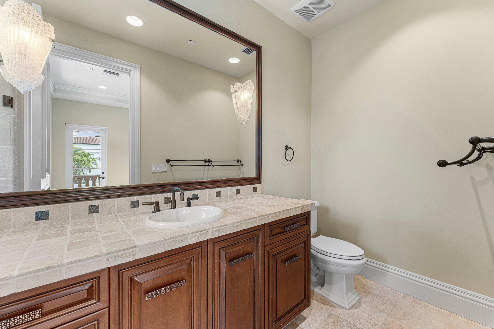 453 NE 19th Avenue, Deerfield Beach, FL 33441 Photo