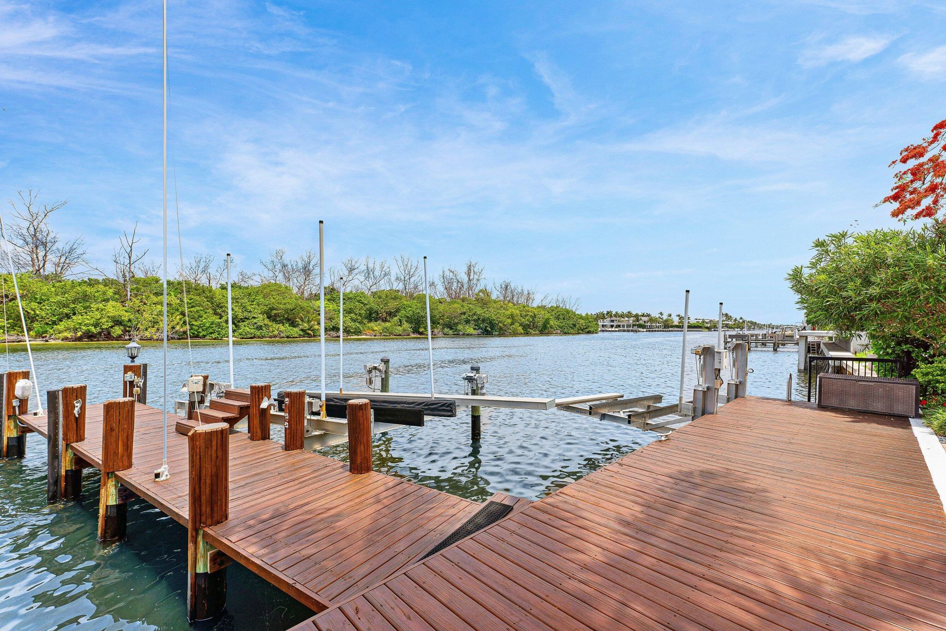 453 NE 19th Avenue, Deerfield Beach, FL 33441 Photo