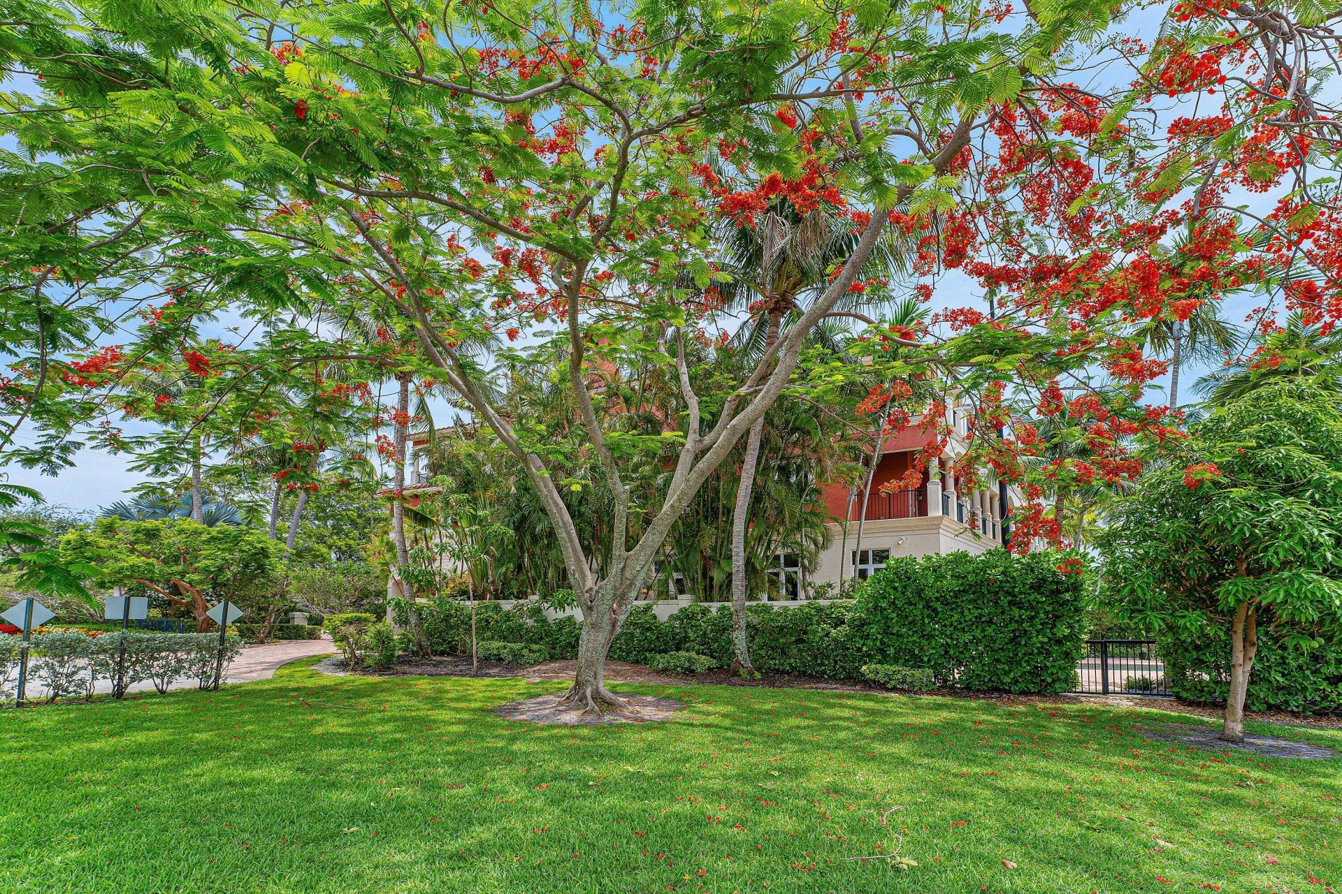 453 NE 19th Avenue, Deerfield Beach, FL 33441 Photo