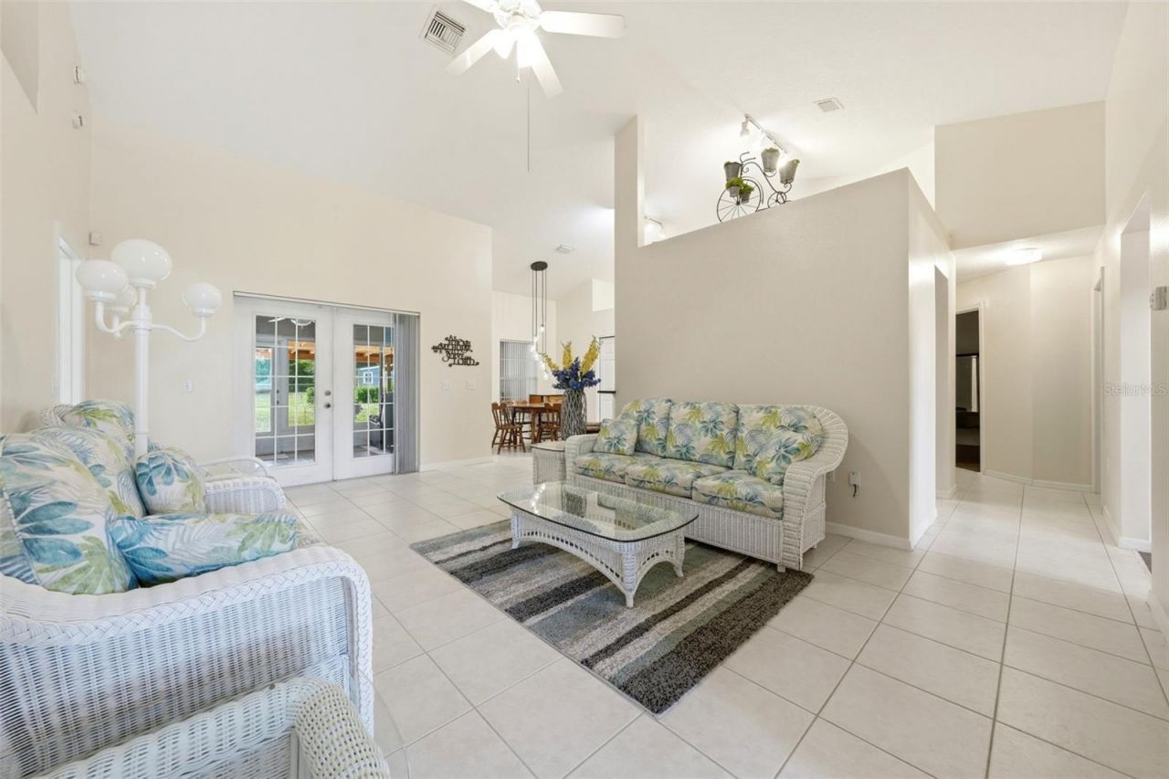 36723 Sundance Drive , Grand Island, FL 32735 Photo