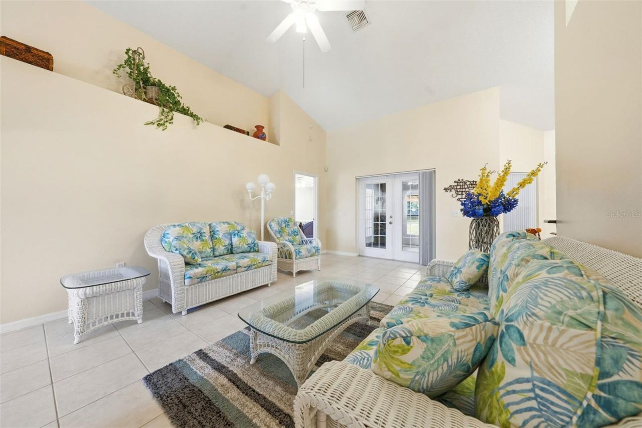 36723 Sundance Drive , Grand Island, FL 32735 Photo