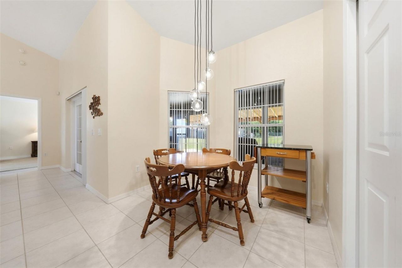36723 Sundance Drive , Grand Island, FL 32735 Photo