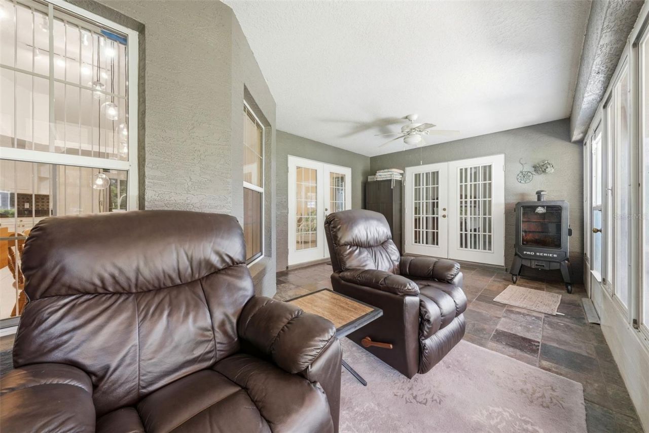 36723 Sundance Drive , Grand Island, FL 32735 Photo
