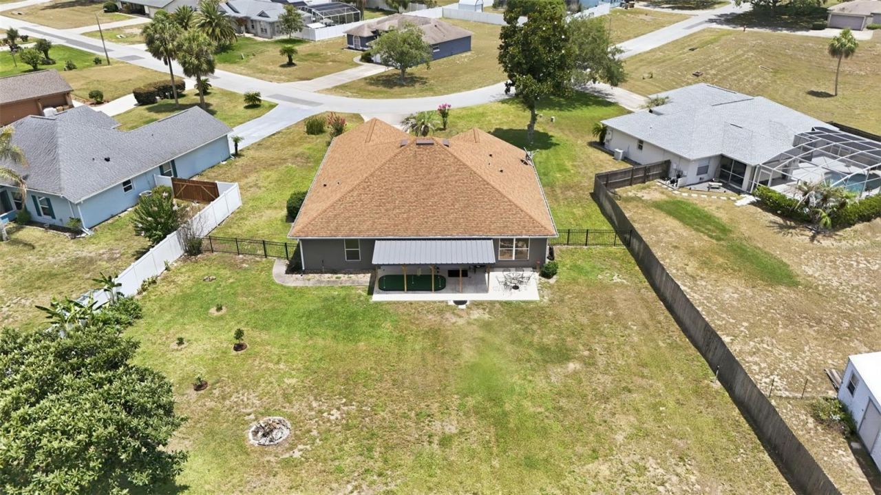 36723 Sundance Drive , Grand Island, FL 32735 Photo