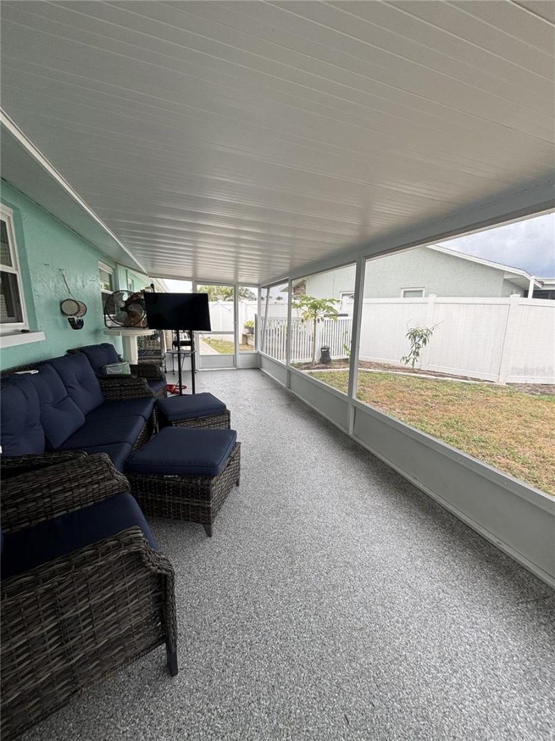 1002 Silver Palm Way, Apollo Beach, FL 33572 Photo