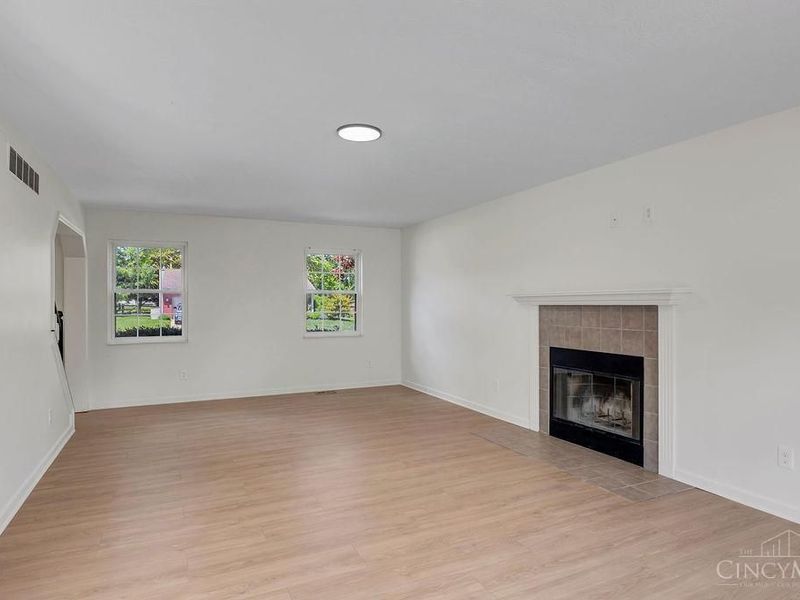 6063 Glennsbury Court, West Chester, OH 45069 Photo 6