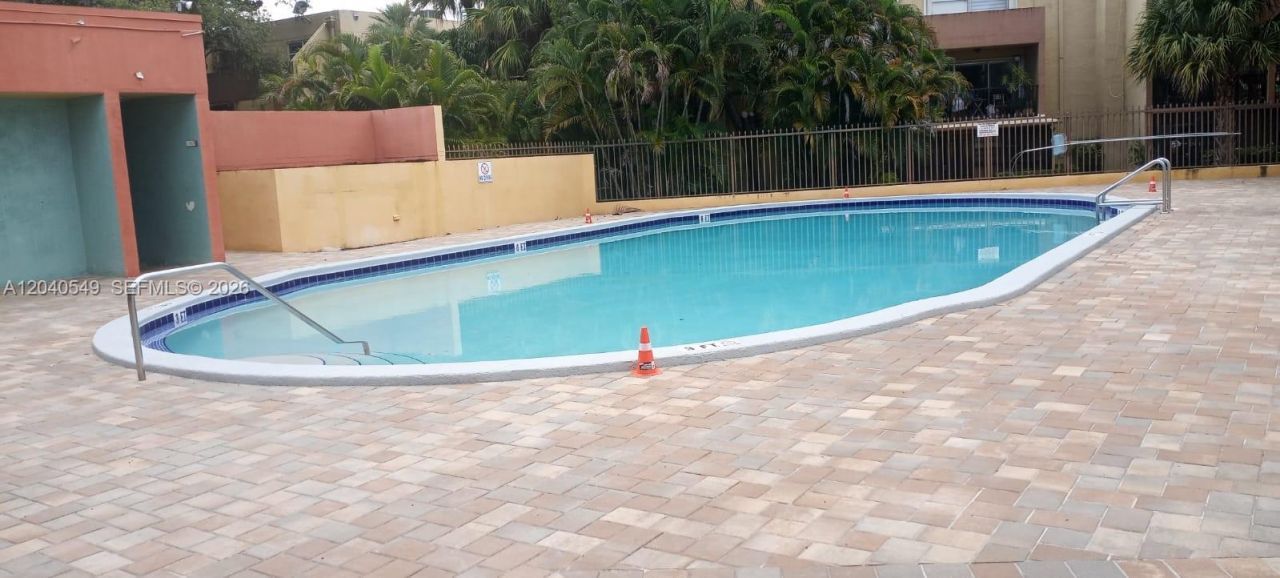 140 NW 87th Ave , Unit G214, Miami, FL 33172 Photo