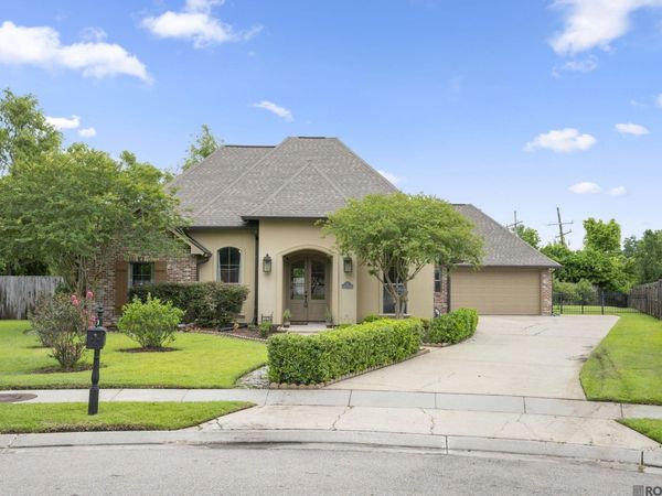 11278 Hillpark Ave, Baton Rouge, LA 70810