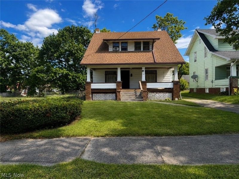 144 E Lucius Avenue, Youngstown, OH 44507 Photo 1