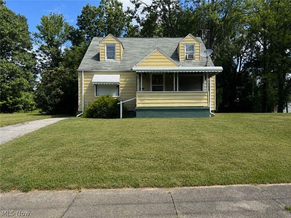 372 E Philadelphia Avenue, Youngstown, OH 44507