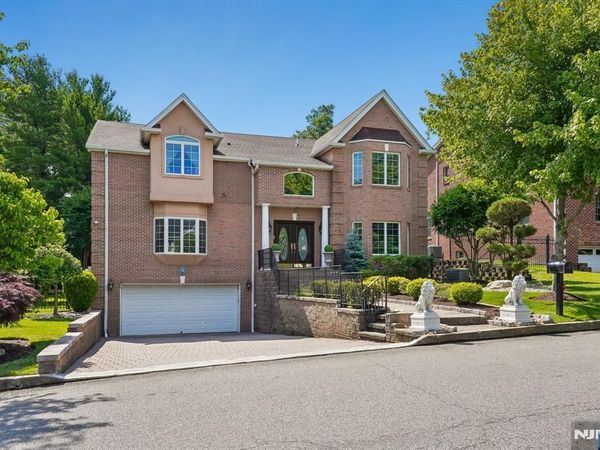 275 Marietta Street, Englewood Cliffs, NJ 07632