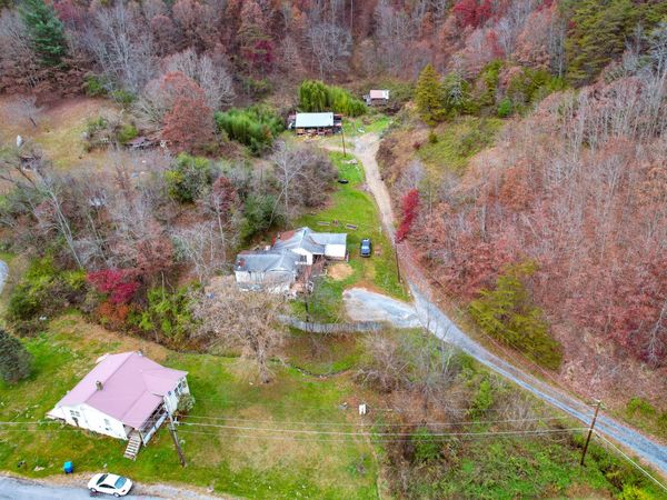 445 Poor Valley Road, Saltville, VA 24370