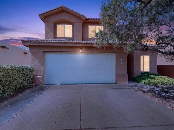 7416 Via Tranquilo SW, Albuquerque, NM 87121