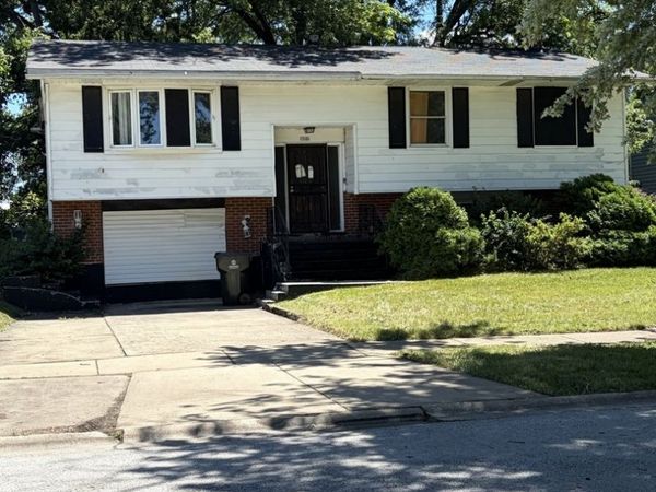 17101 Locust Drive , Hazel Crest, IL 60429