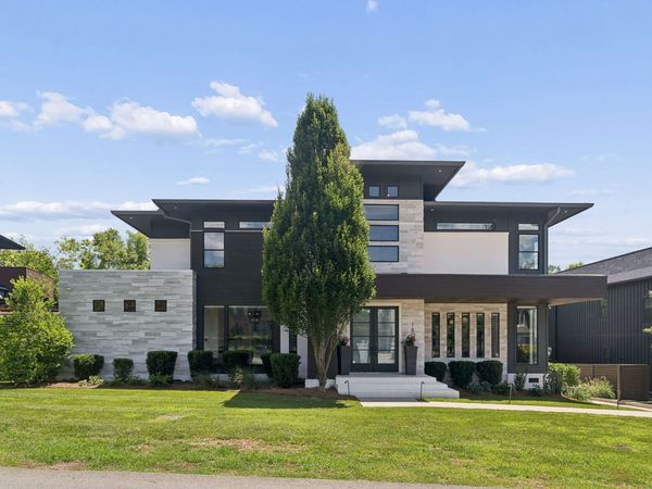 1807 Castleman Dr , Nashville, TN 37215