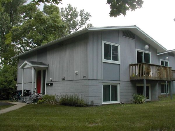 245 Brookridge Court, Unit 1, Ann Arbor, MI 48103