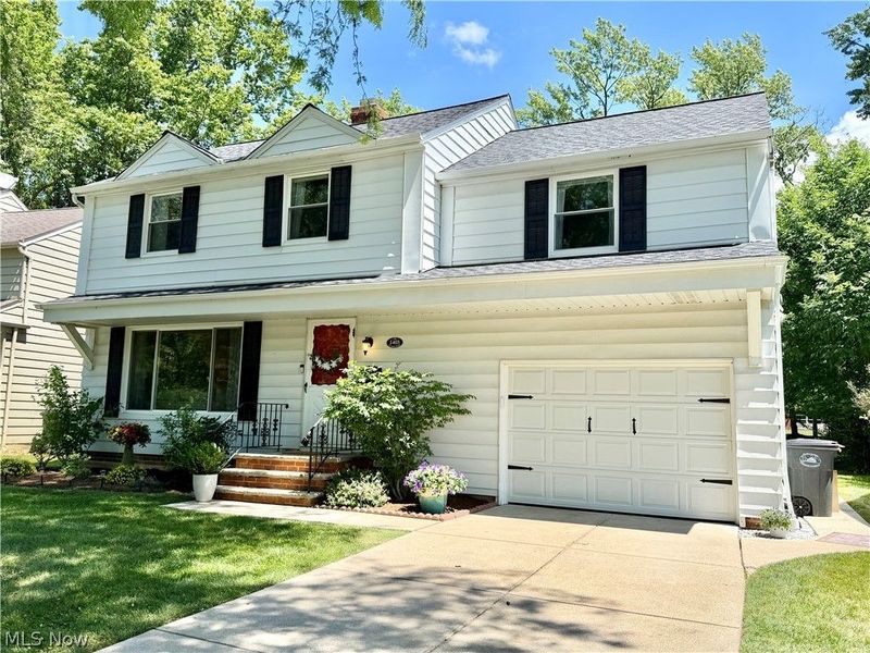 1403 Croyden Road, Lyndhurst, OH 44124 Photo 2