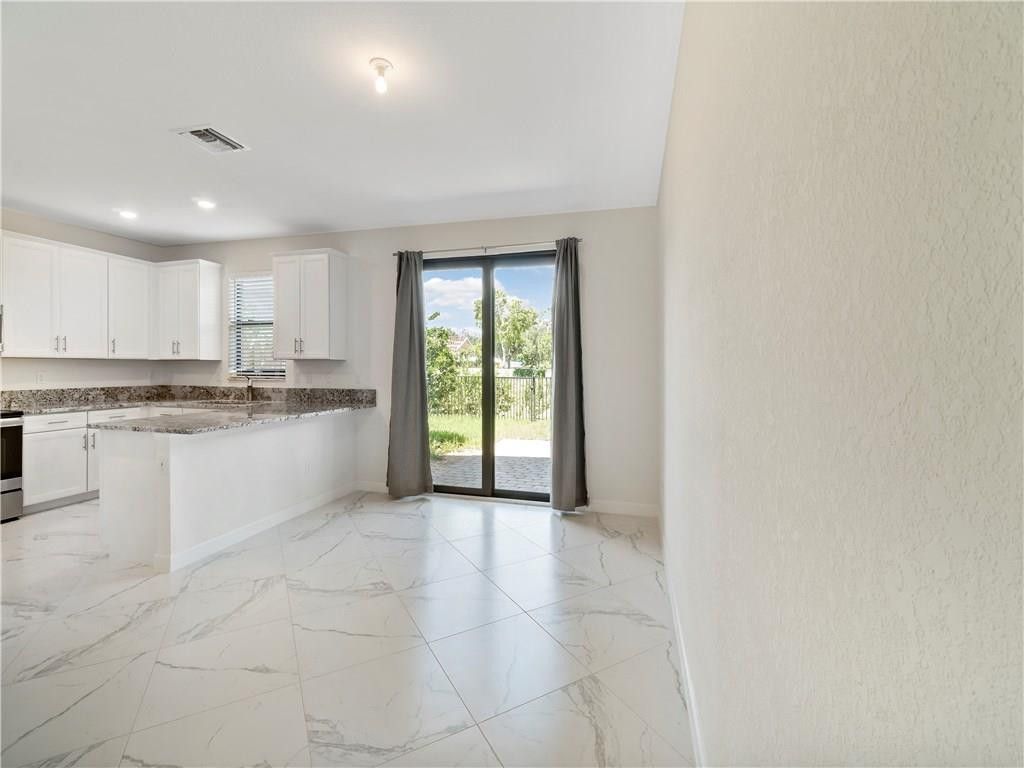 13056 Anthorne Lane, Unit 113, Boynton Beach, FL 33436 Photo
