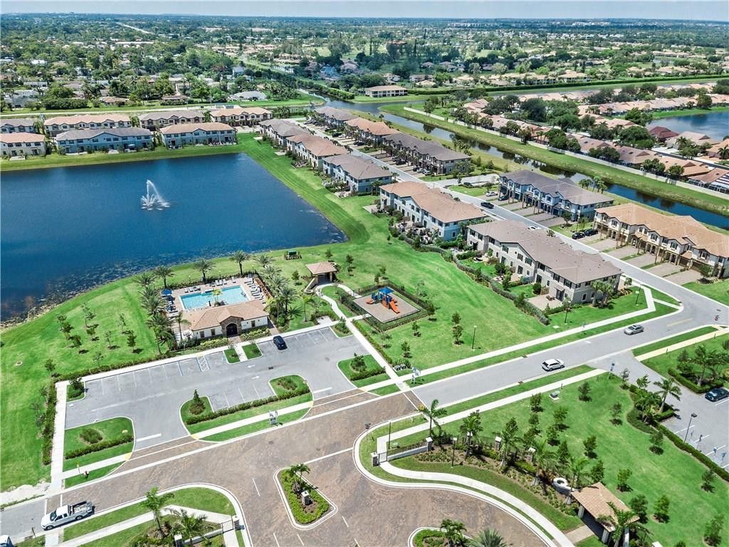13056 Anthorne Lane, Unit 113, Boynton Beach, FL 33436 Photo