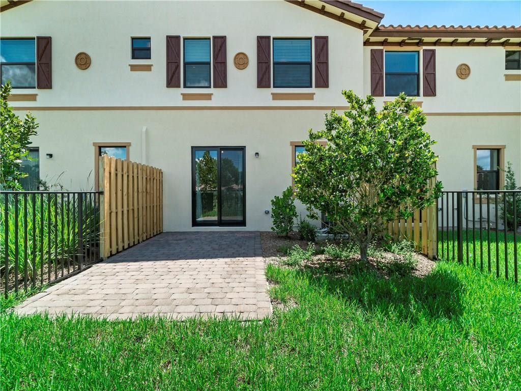 13056 Anthorne Lane, Unit 113, Boynton Beach, FL 33436 Photo