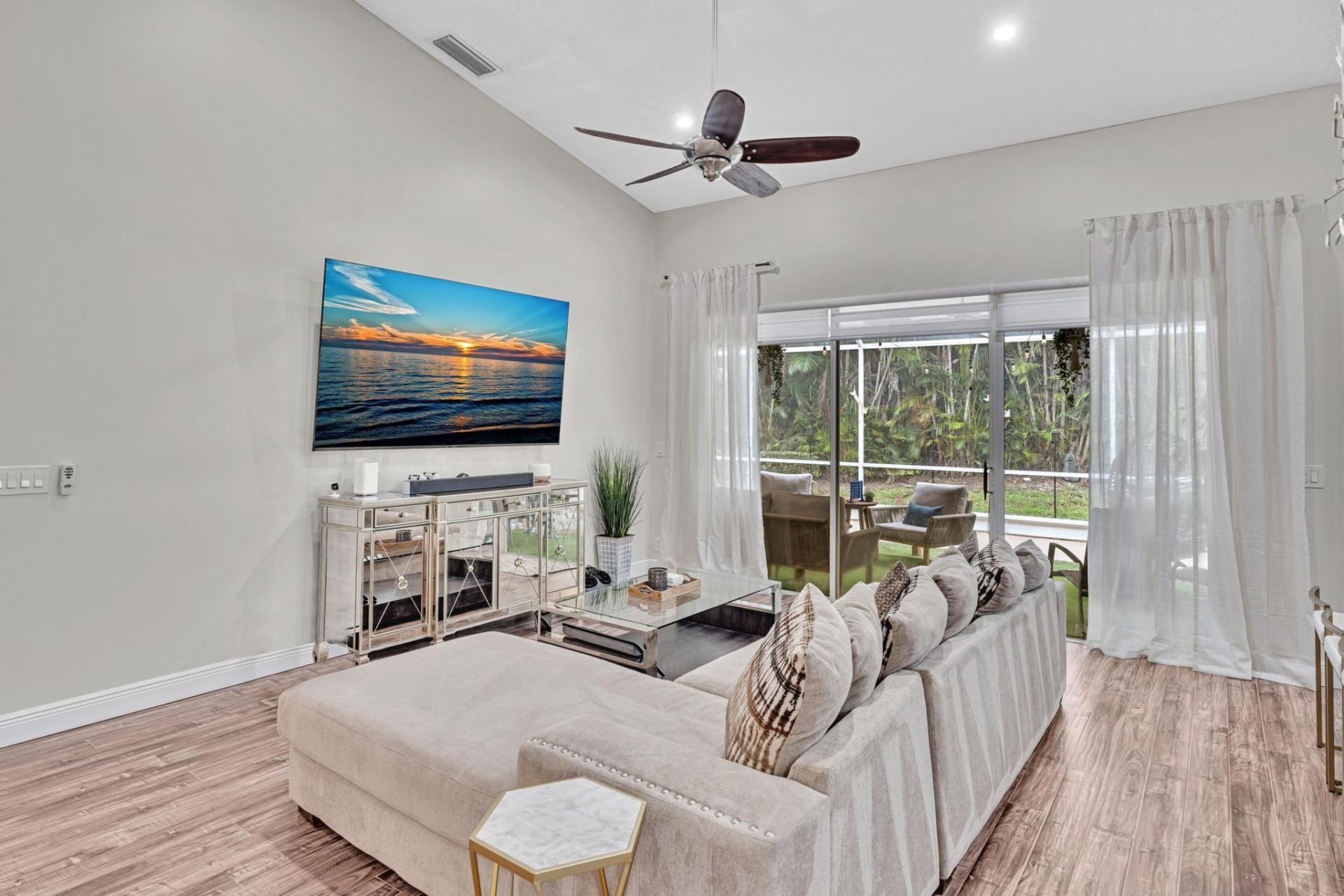 7445 Rockbridge Circle, Lake Worth, FL 33467 Photo