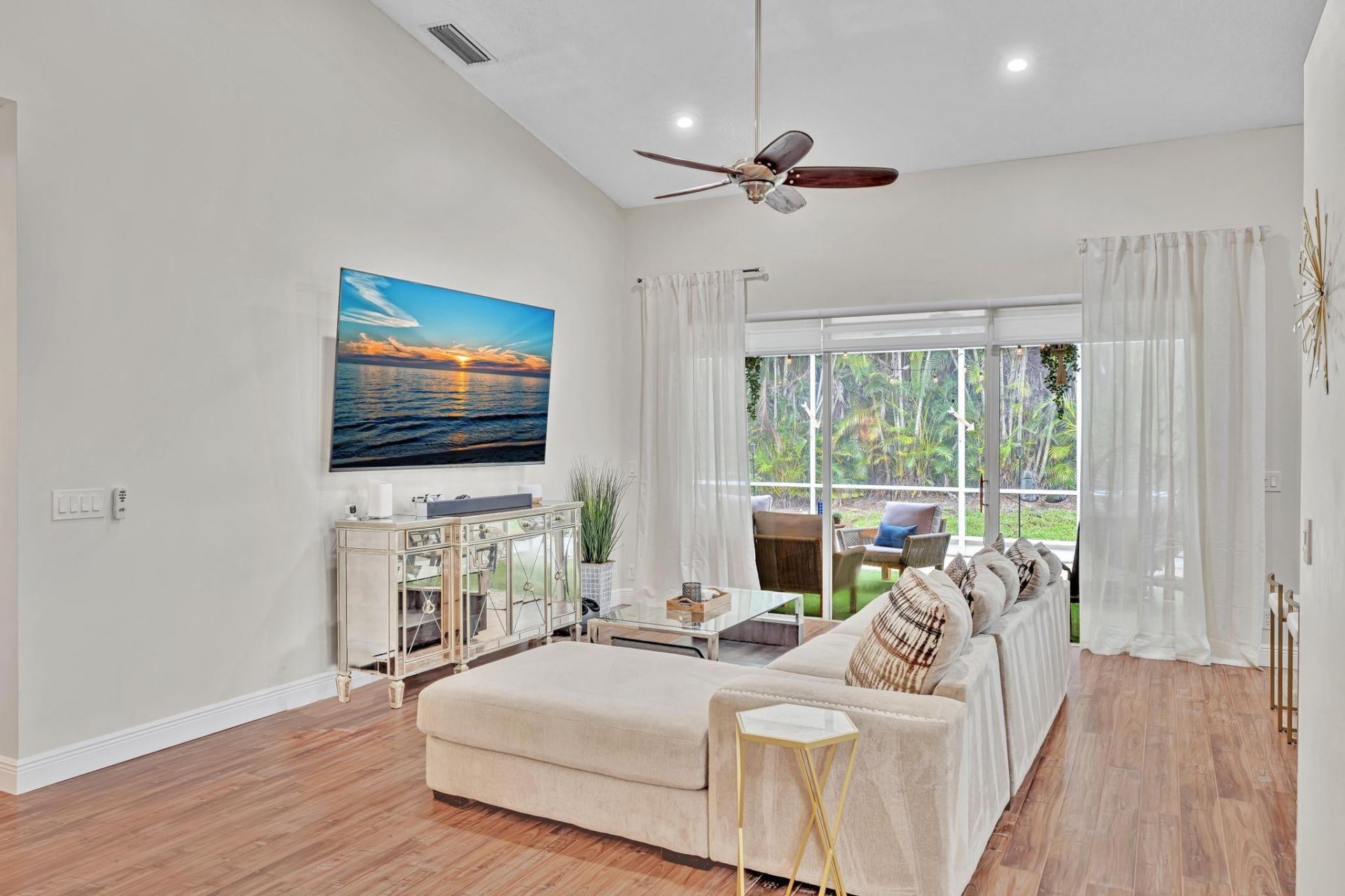 7445 Rockbridge Circle, Lake Worth, FL 33467 Photo