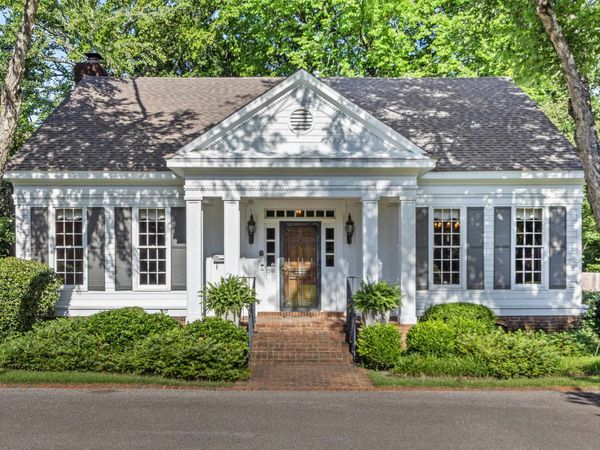 1591 E CLANLO DR, Memphis, TN 38104
