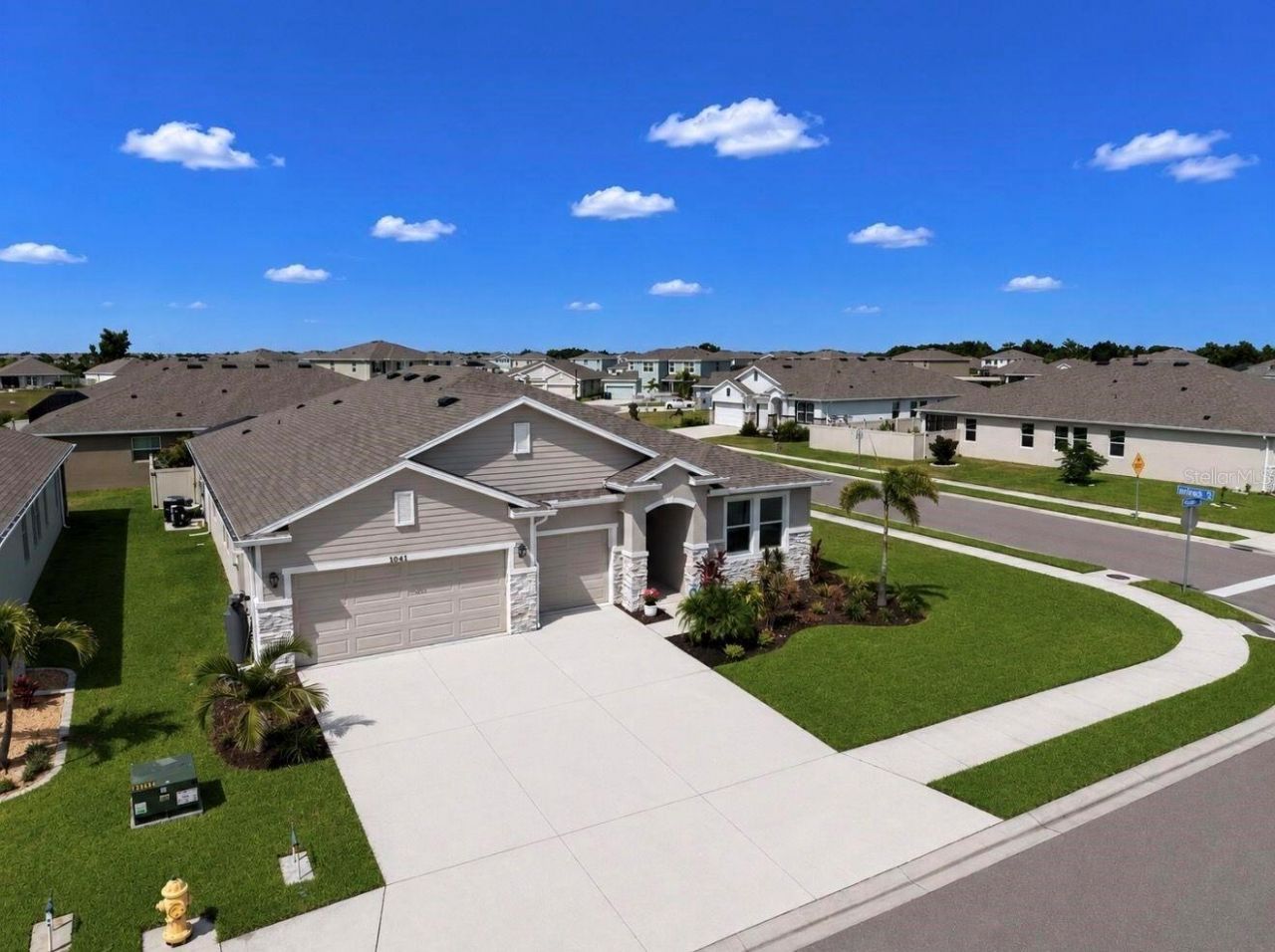 11043 Tamarack Place, Parrish, FL 34219 Photo