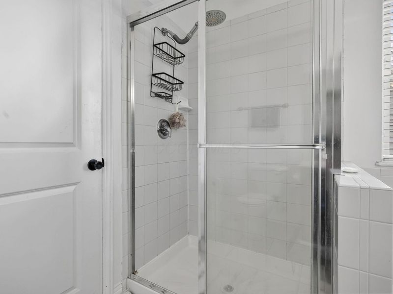 6127 Rackley Way , Westerville, OH 43081 Photo 24