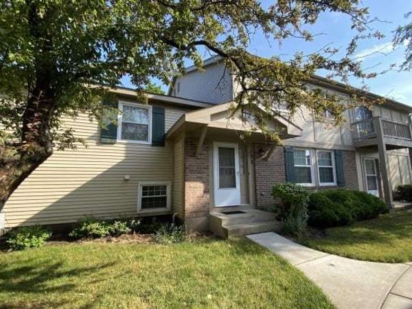 132 Brookwood Court , Vernon Hills, IL 60061