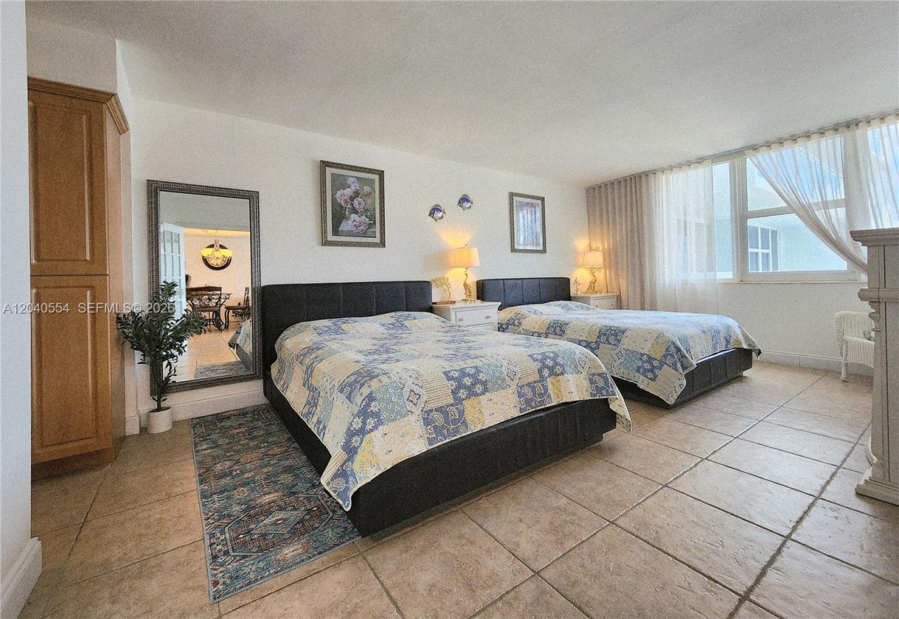 2030 S Ocean Dr, Unit 1803, Hallandale Beach, FL 33009 Photo