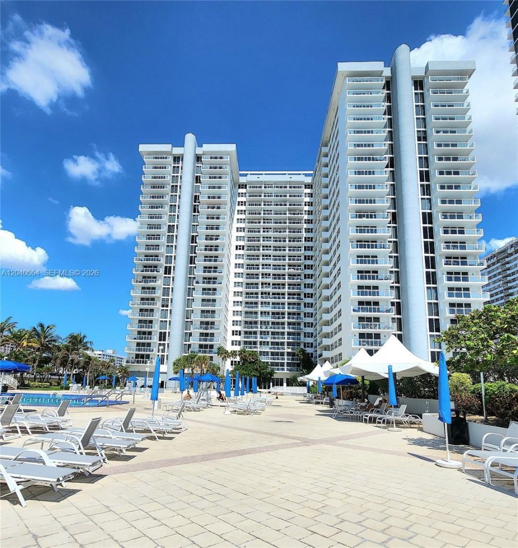 2030 S Ocean Dr, Unit 1803, Hallandale Beach, FL 33009 Photo