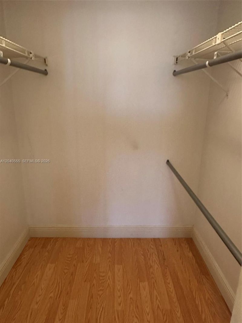900 Saint Charles Pl, Unit 407, Pembroke Pines, FL 33026 Photo