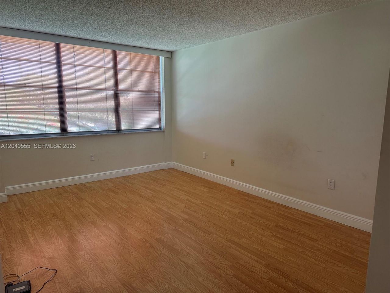 900 Saint Charles Pl, Unit 407, Pembroke Pines, FL 33026 Photo