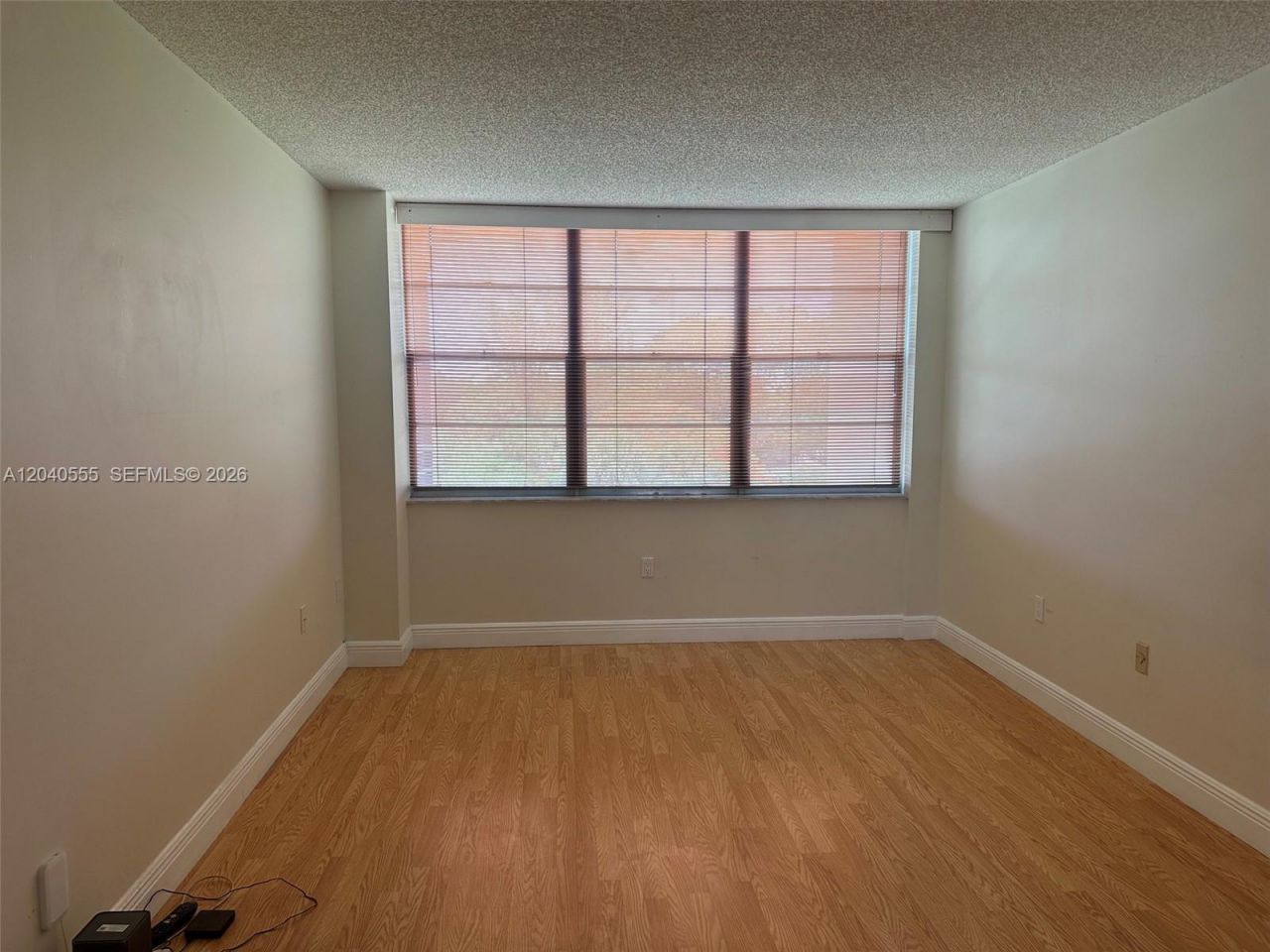 900 Saint Charles Pl, Unit 407, Pembroke Pines, FL 33026 Photo